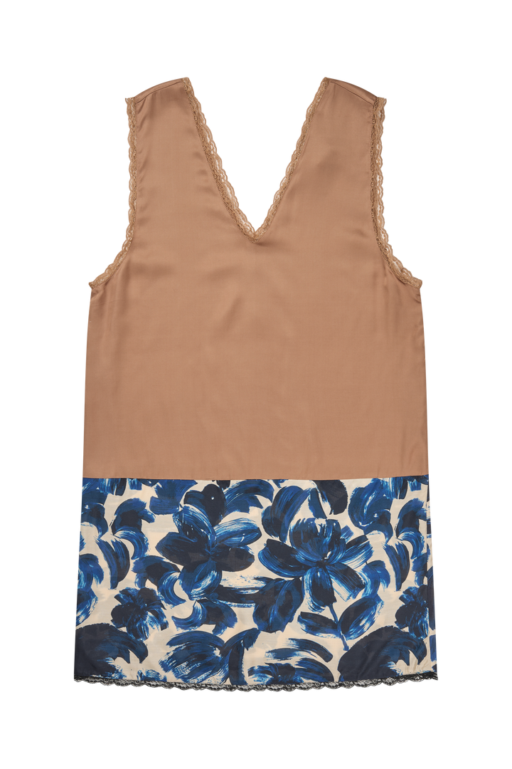 Munthe - Nichala 262131726223 - 70 - Old Brass