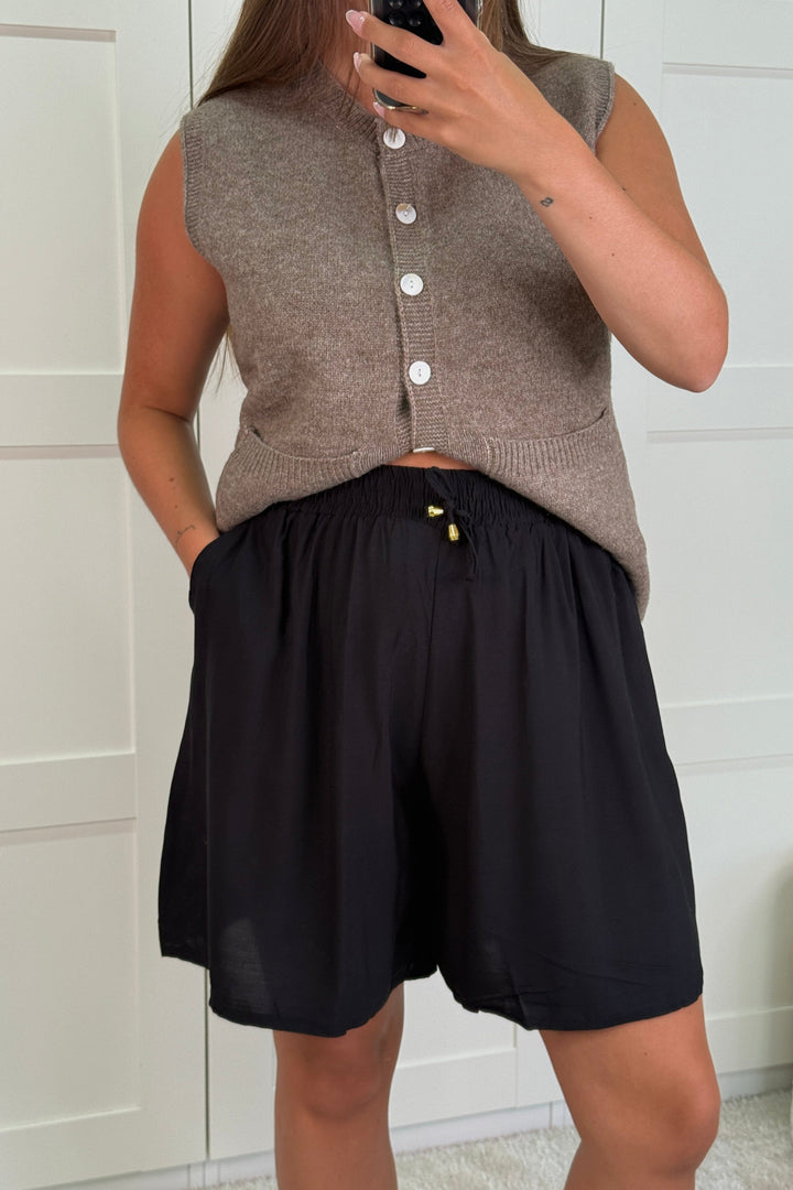 A-bee - Bianka Shorts - Black Shorts 