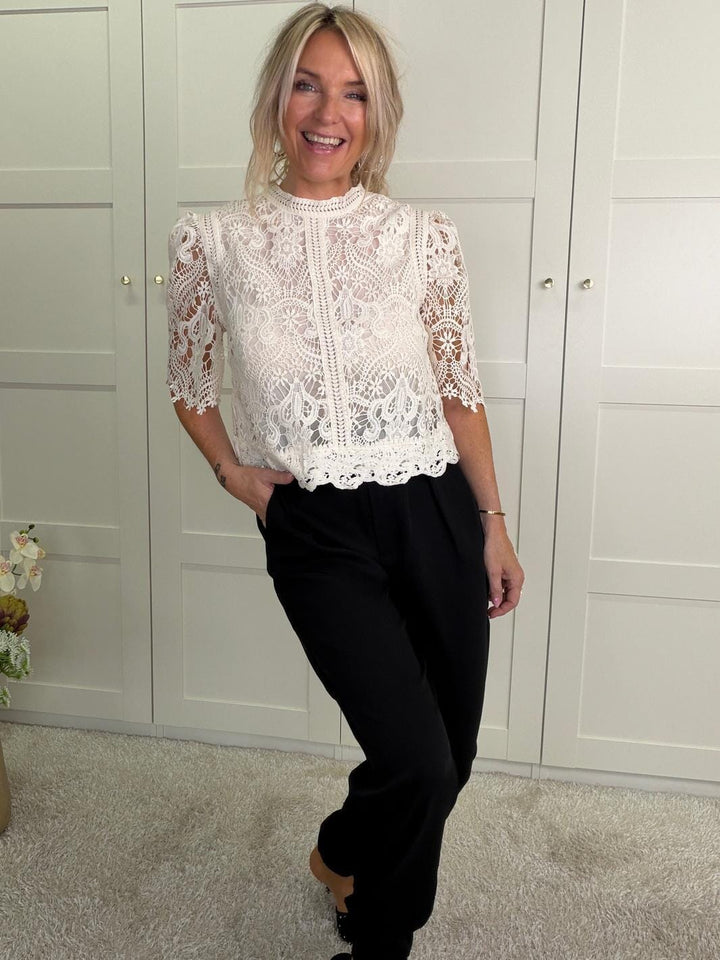 A-bee - Brielle Blouse - Ecru Bluser 