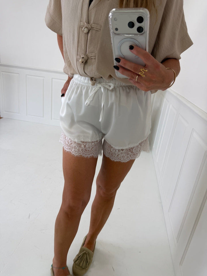 A-Bee - Irene Shorts 37053-1 - White Shorts 