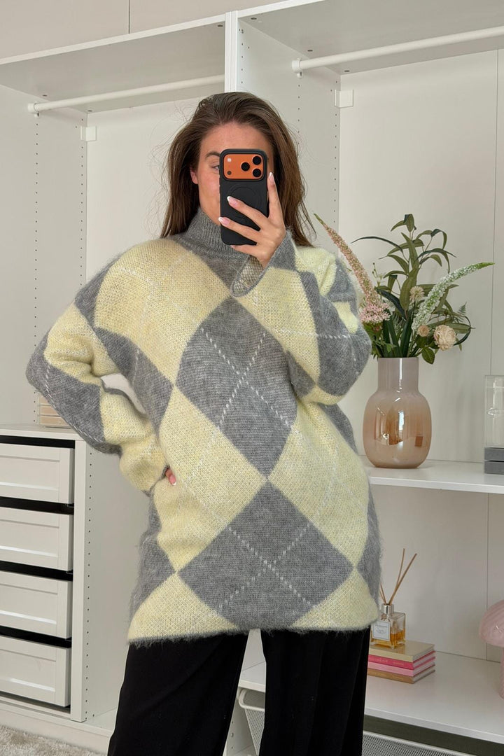 A-bee - Yamina Knit - Light Yellow Strikbluser 