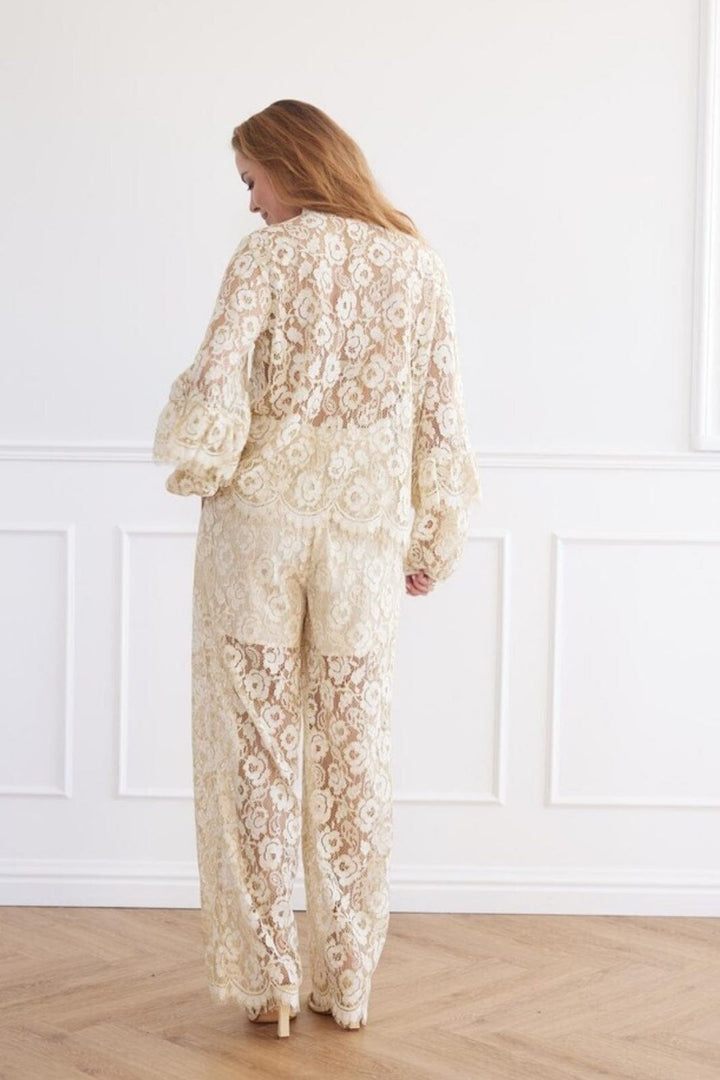 A-VIEW - Alaia Lace Shirt - 004 Sand Skjorter 