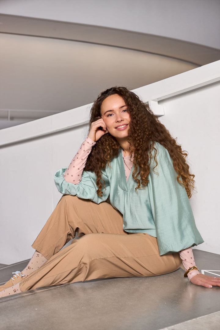 Black Colour - Bcbeate Barrel Pant 41096 - Latte