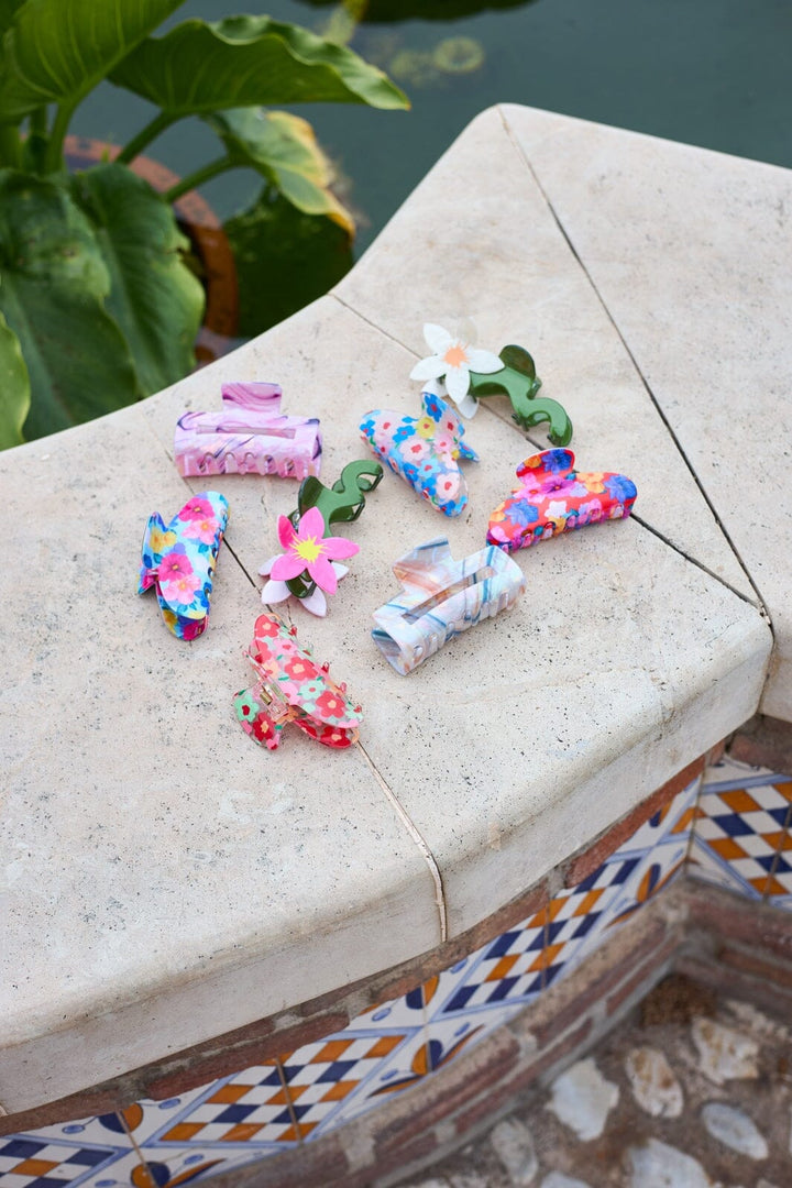 Black Colour - Bcberlin Art Hair Claw 6042 - Rose Multi