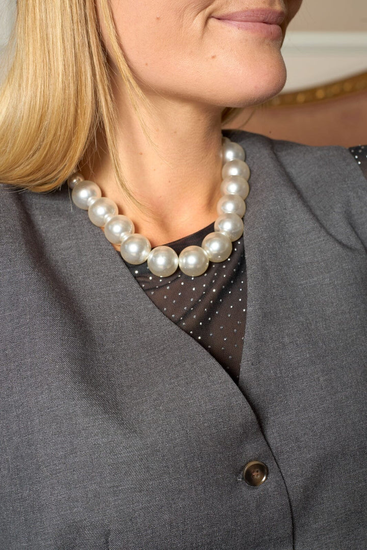 Black Colour - Bckitt Beaded Necklace 4586 - Off White
