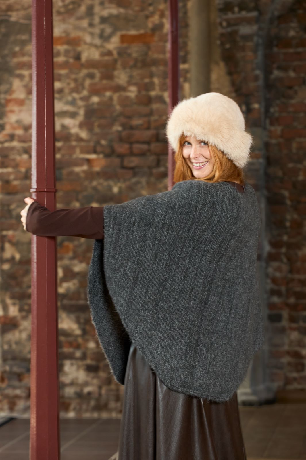 Black Colour - Bcpenny Poncho 1219 - Grey
