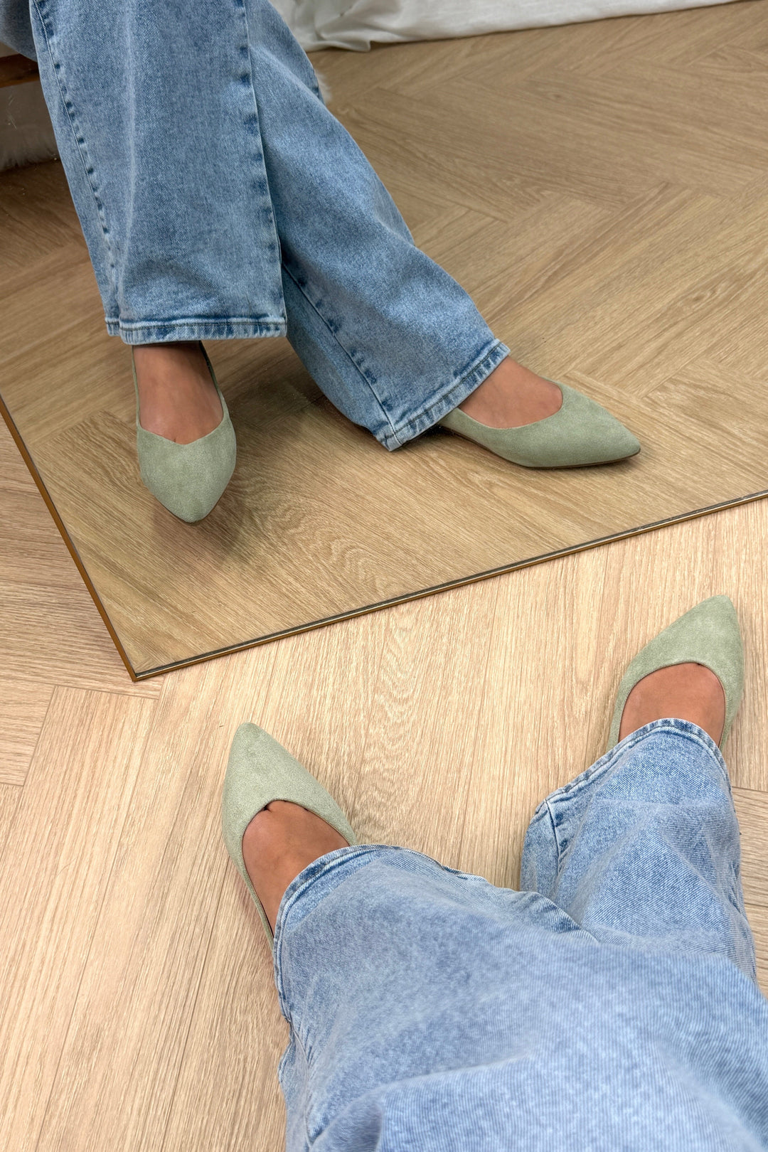 Bloom - Cornflower Ballet Flats - Green Ballerinaer 