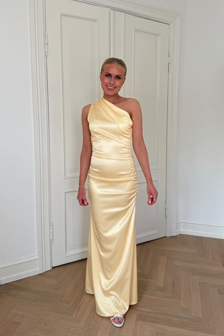 BYIC - Andreaic Satin Dress A25124 - Butter Yellow Kjoler 