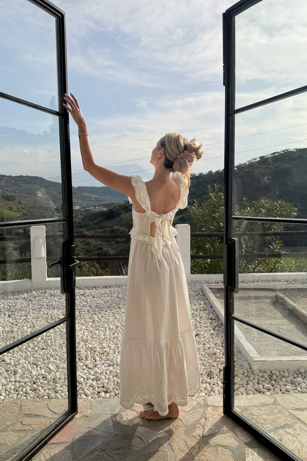 BYIC - Melbaic Dress A25172 - White Embroidery Kjoler 