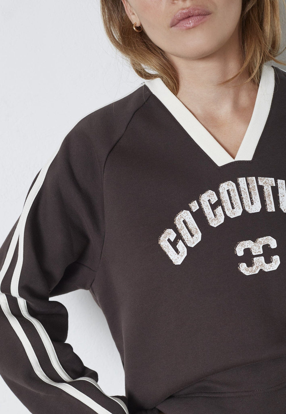 Co´Couture - Batucc Coco V-Sweat 47001 - 145 - Dark Brown Sweatshirts 