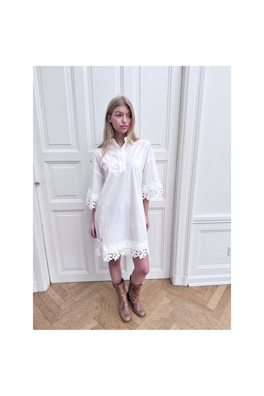 Continue - Klara Embrodery Dress 15188 - White