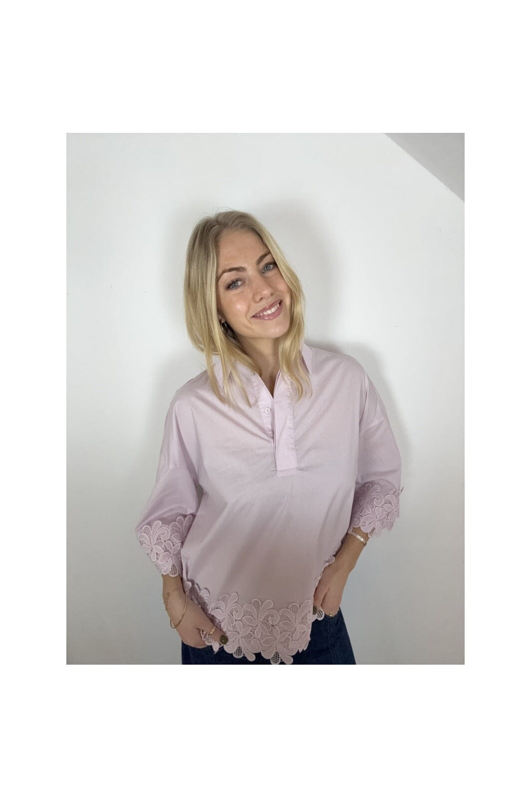 Continue - Klara Embroidery 15118 - Rose