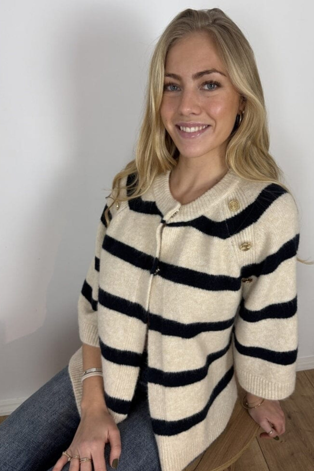 Continue - Louis Cape 15144 - Stripe