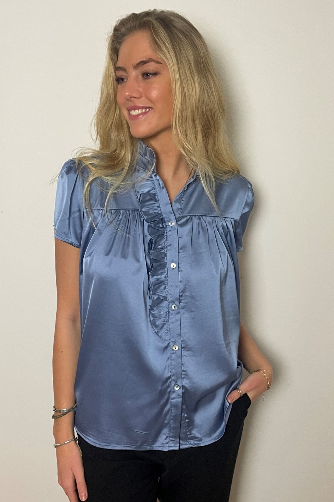 Continue - Malika Ss - Dove Blue Skjorter 