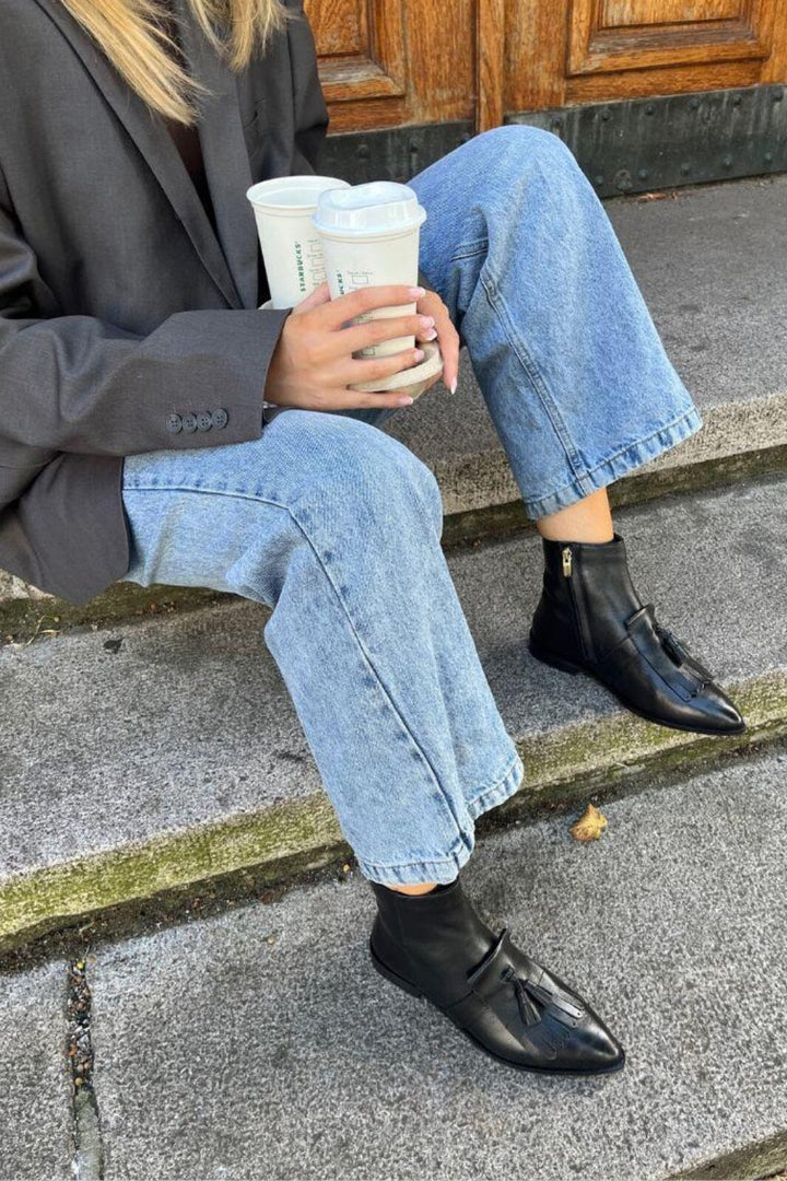 Copenhagen Shoes - Caroline Moves CS8634 - 0001 - Black Støvler 