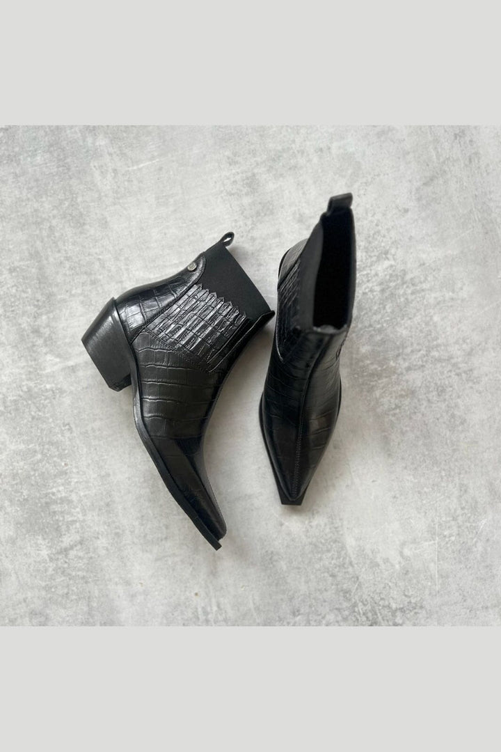 Copenhagen Shoes - The Walking Boot Leather CS8802 - 0001 - Black
