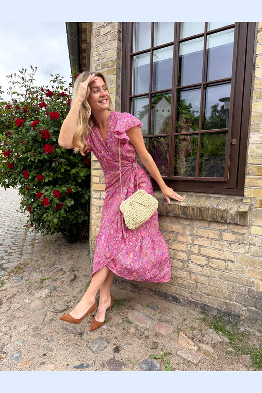Black Colour - Bcluna Flared Wrap Dress 39151 - Pink Vibe