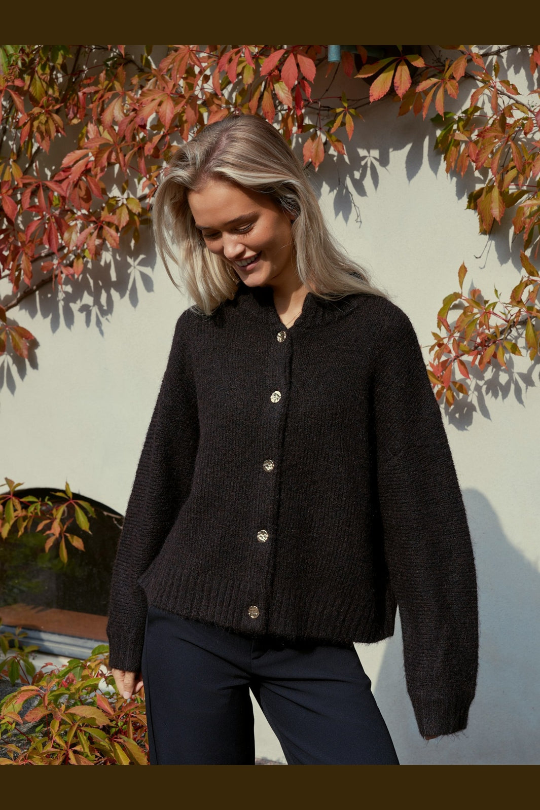 Neo Noir - Taura Fluffy Knit Cardigan 165103 - 676 - Dark Brown