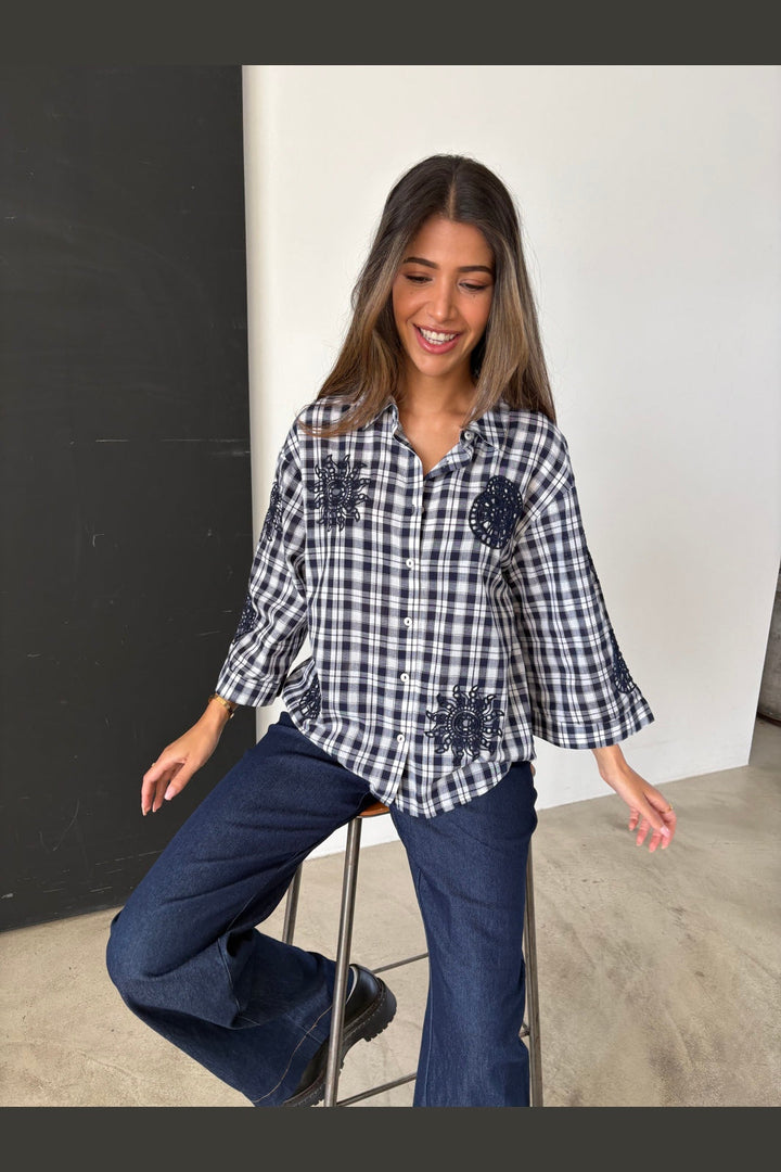 Continue - Emilia Check 15365 - Navy Check