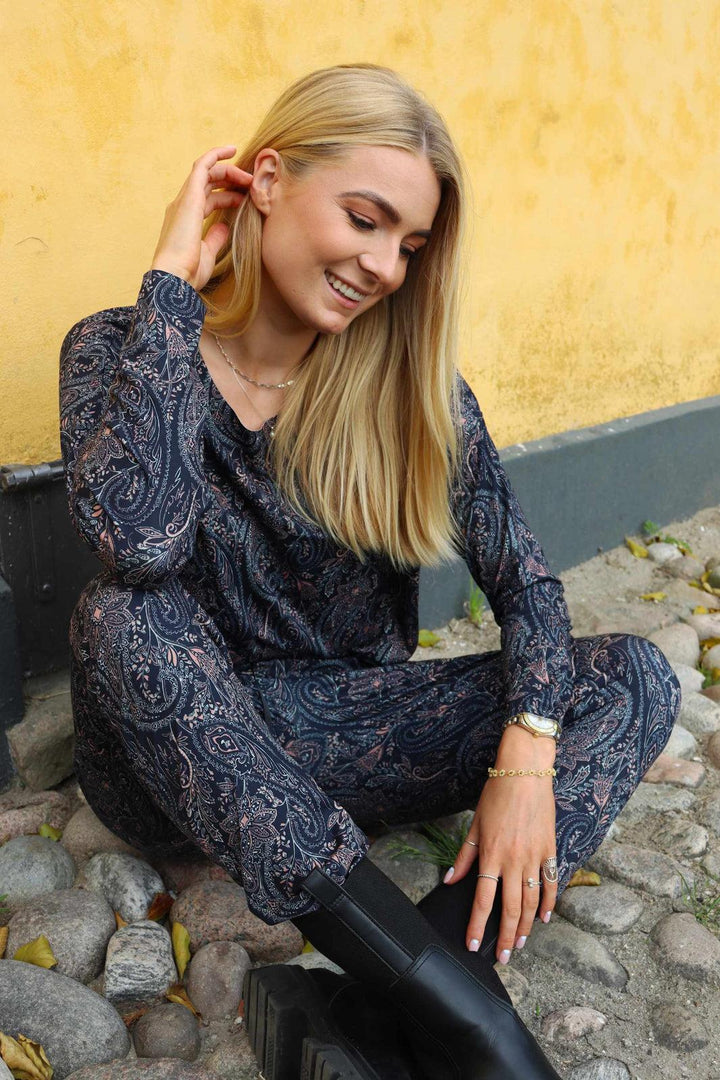 Liberte - Alma-Pants 9500 - Night Sky Paisley