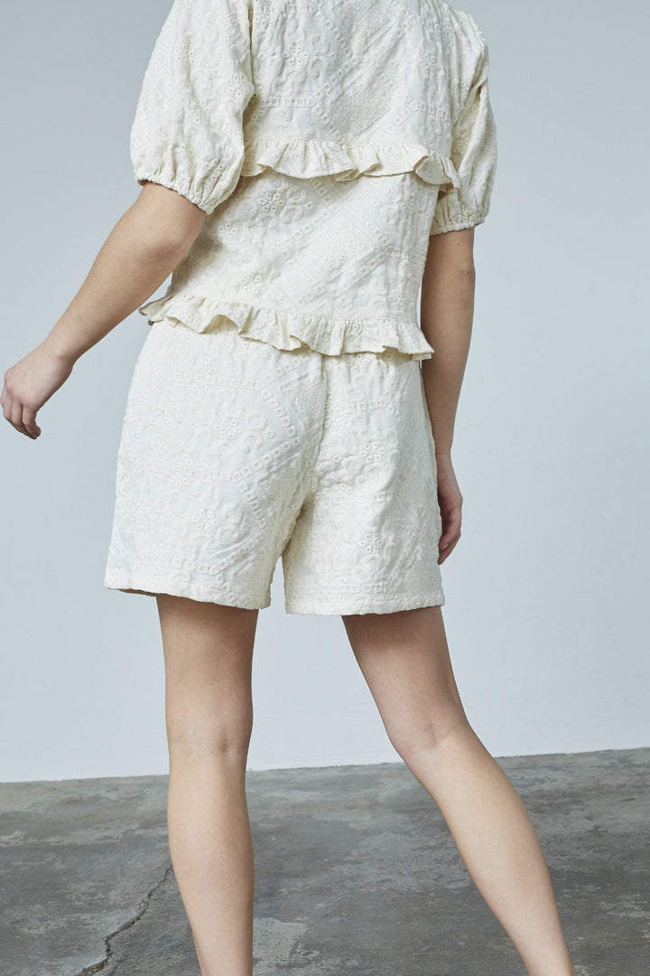 Sisters Point - Gilma-Sho1 19012 - 116 - Beige