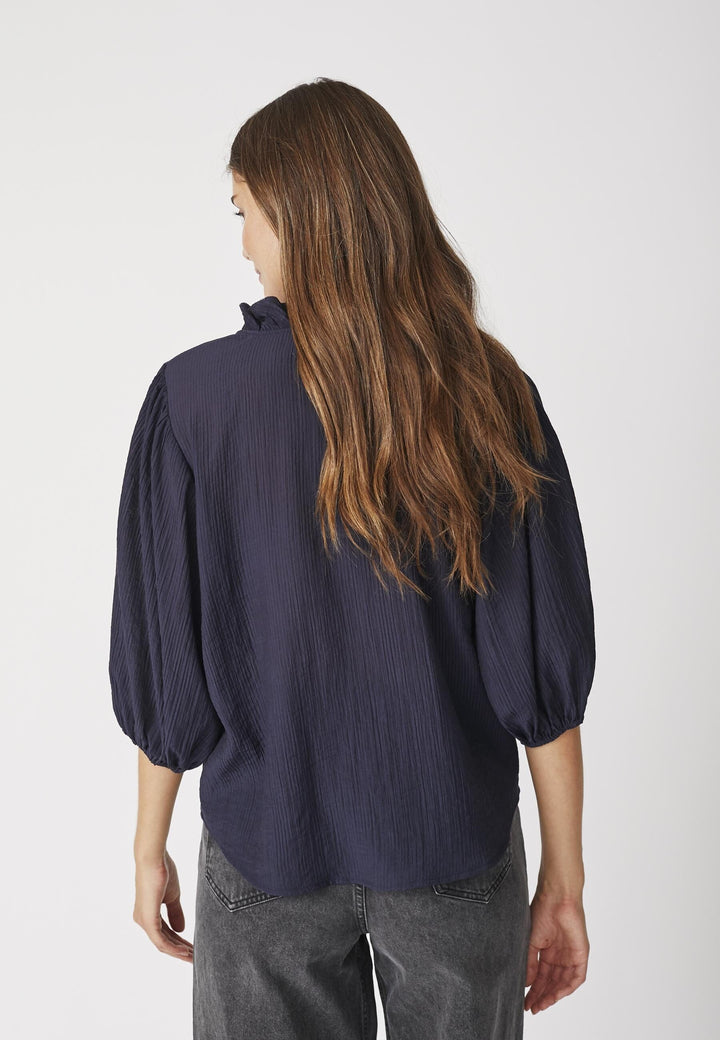 Forudbestilling - Co´Couture - Anikacc Frill Ss Shirt 35905 - 120 - Navy Skjorter 