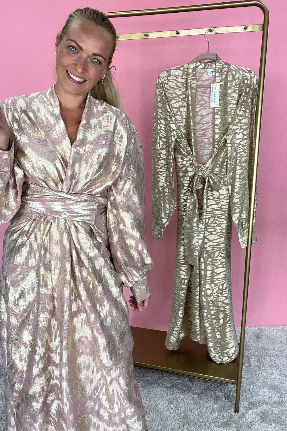 Forudbestilling - Karmamia - Lola Dress - Golden Shimmer (Oktober) Kjoler 