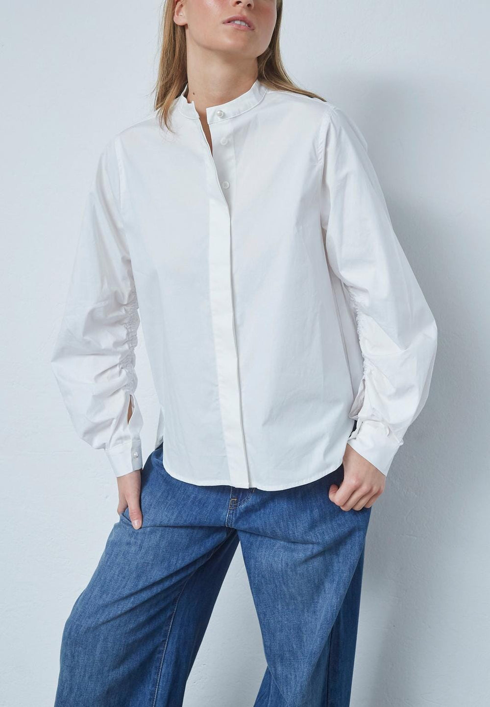 Forudbestilling - Love & Divine - Love1355 18868 - 103 - Off White Skjorter 