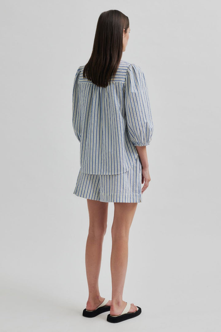 Forudbestilling - Second Female - Serifa Shirt 59636 - Cornflower Blue Bluser 