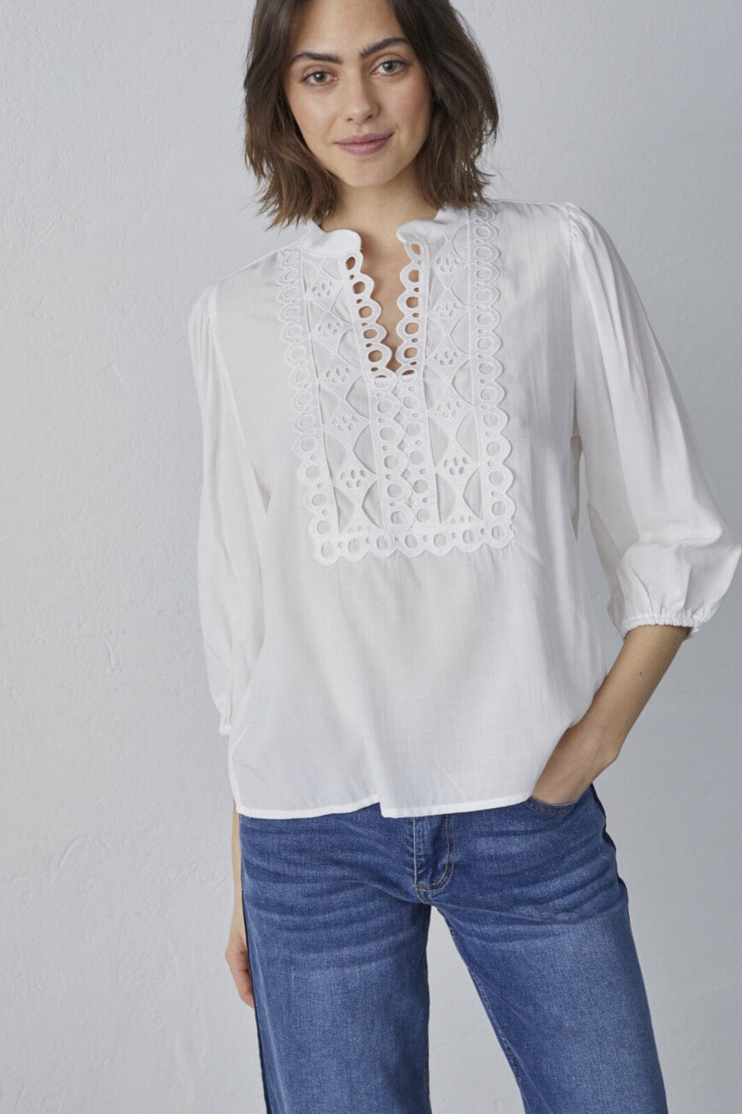 Sisters Point - Viada-Lace.Ss 18546 - 115 - Cream