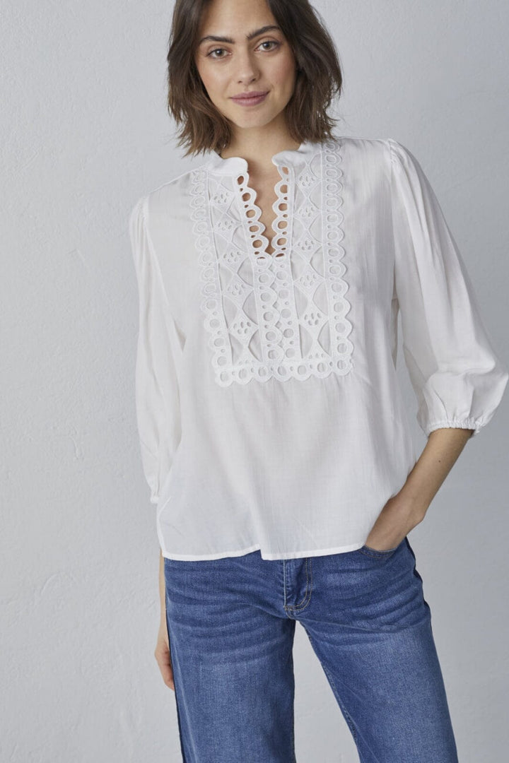 Sisters Point - Viada-Lace.Ss 18546 - 115 - Cream