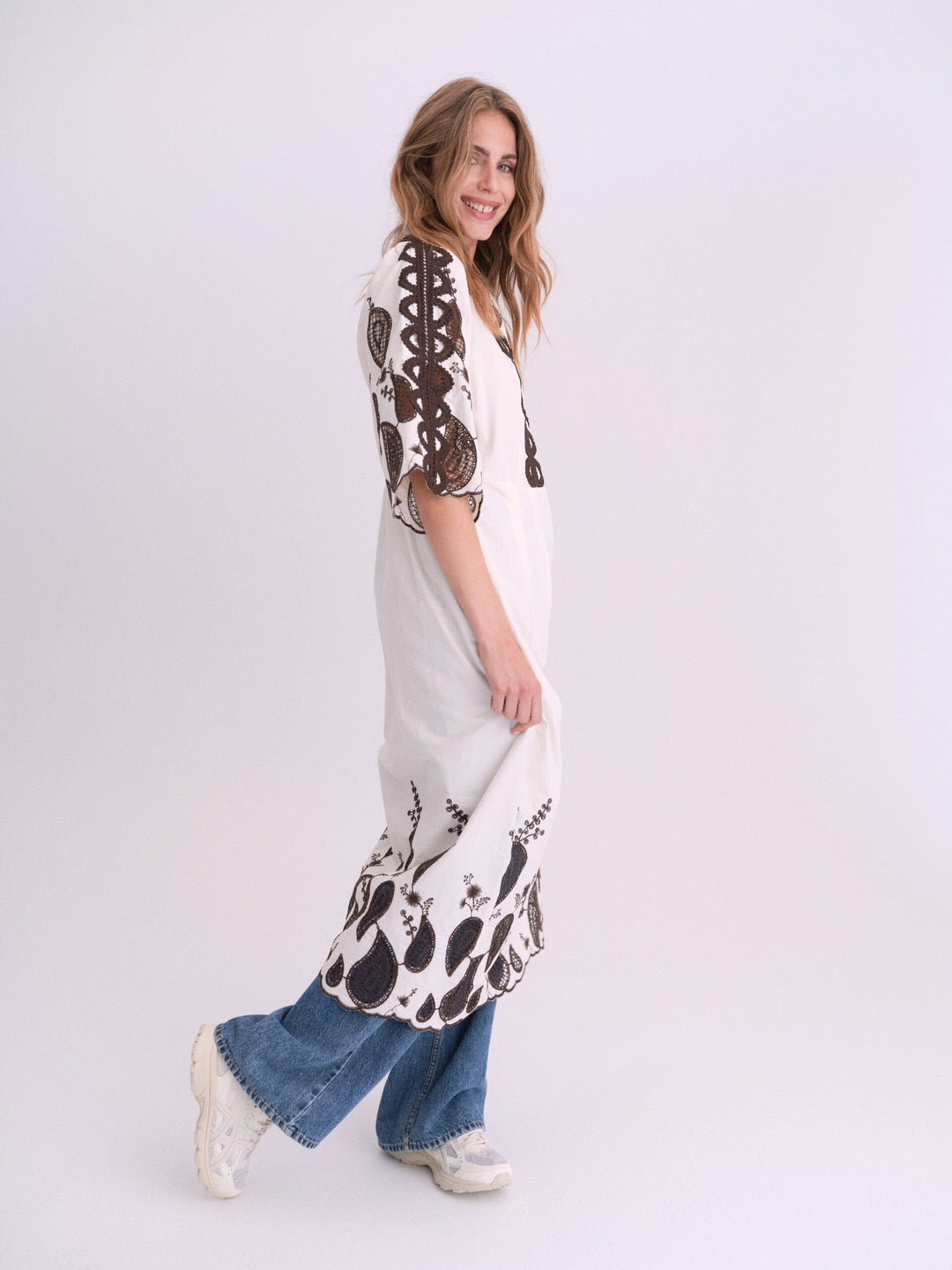 Gossia - Safinago Dress G2842 - Creme - Brown Kjoler 