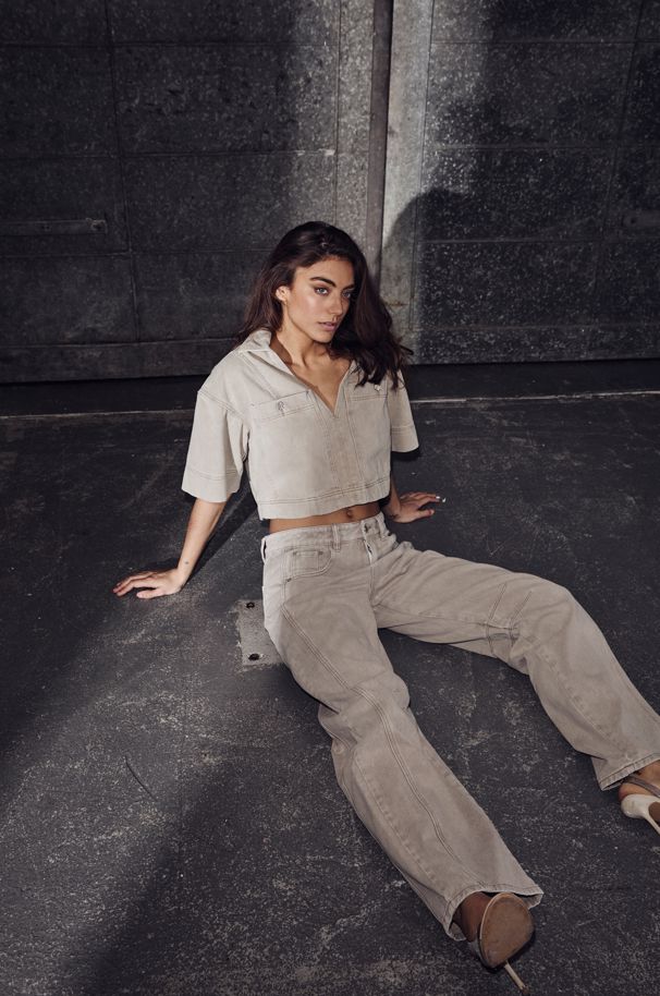 Haute L'Amitié - Drew Barrel Panel Jeans HL10642 - Khaki Jeans 