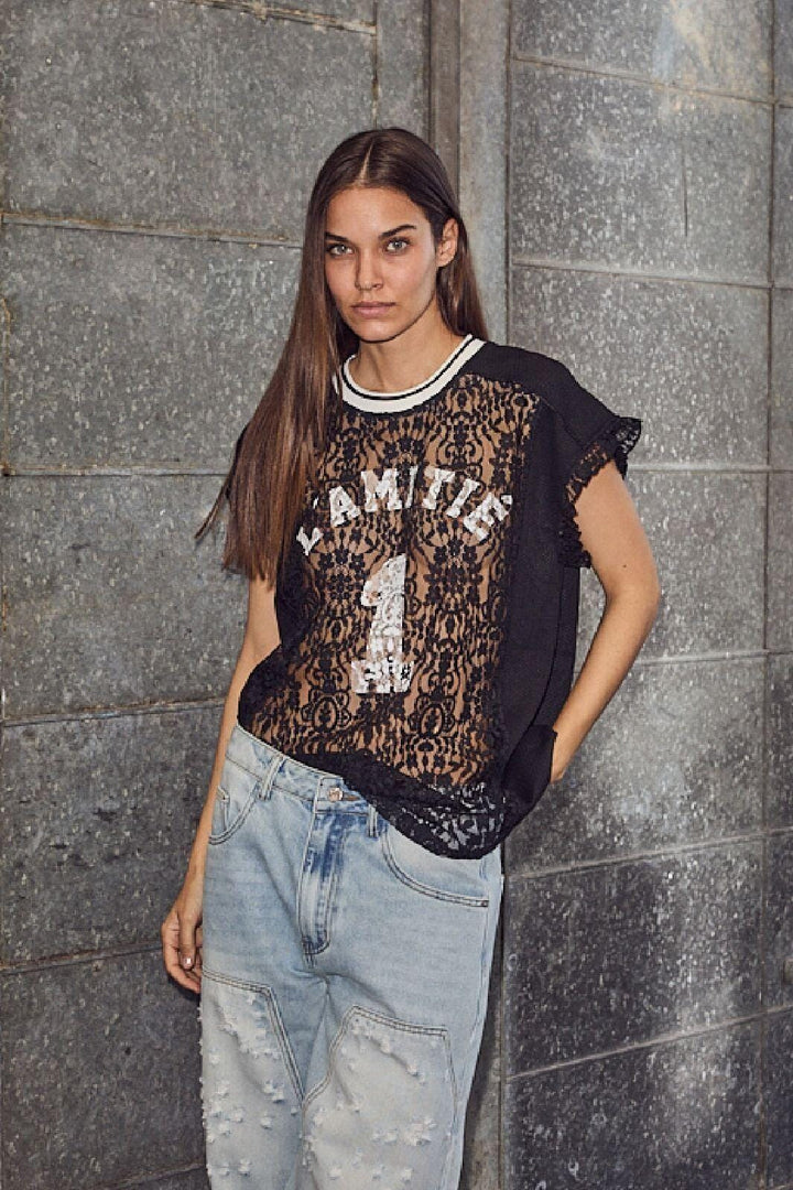 Forudbestilling - Haute L'Amitié - Football Lace Frill Top HL10124 - Black T-shirts 