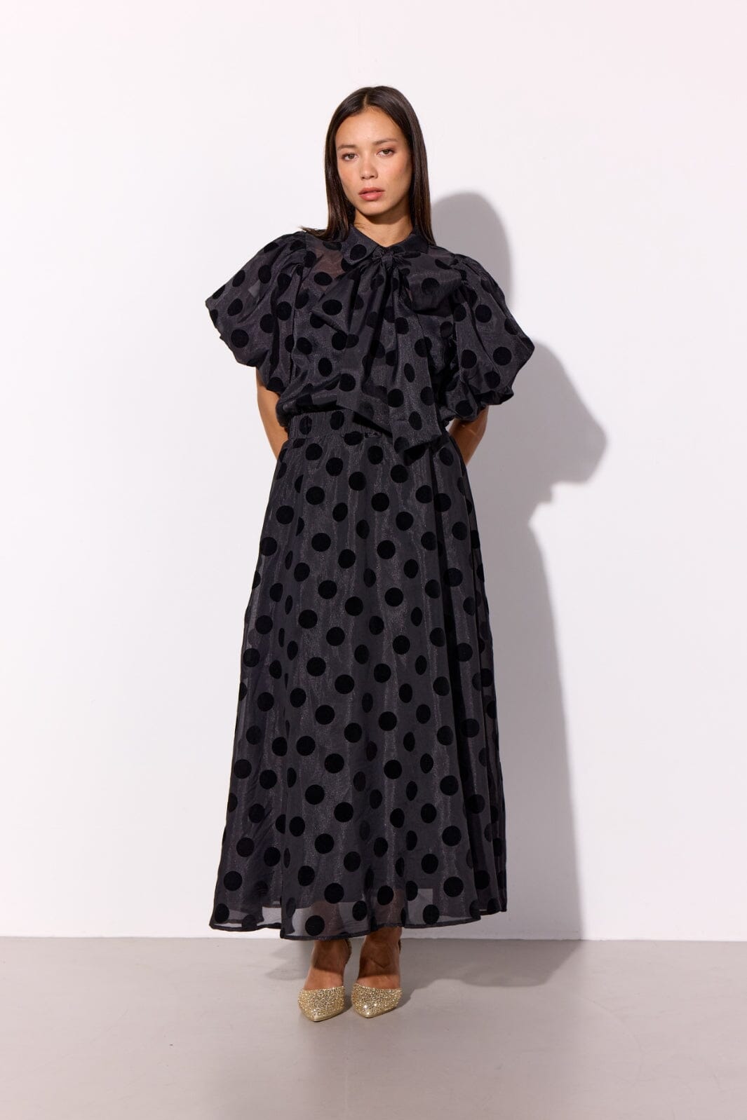 Hunkøn - Bobby Long Skirt 25636 - Black W/Dots