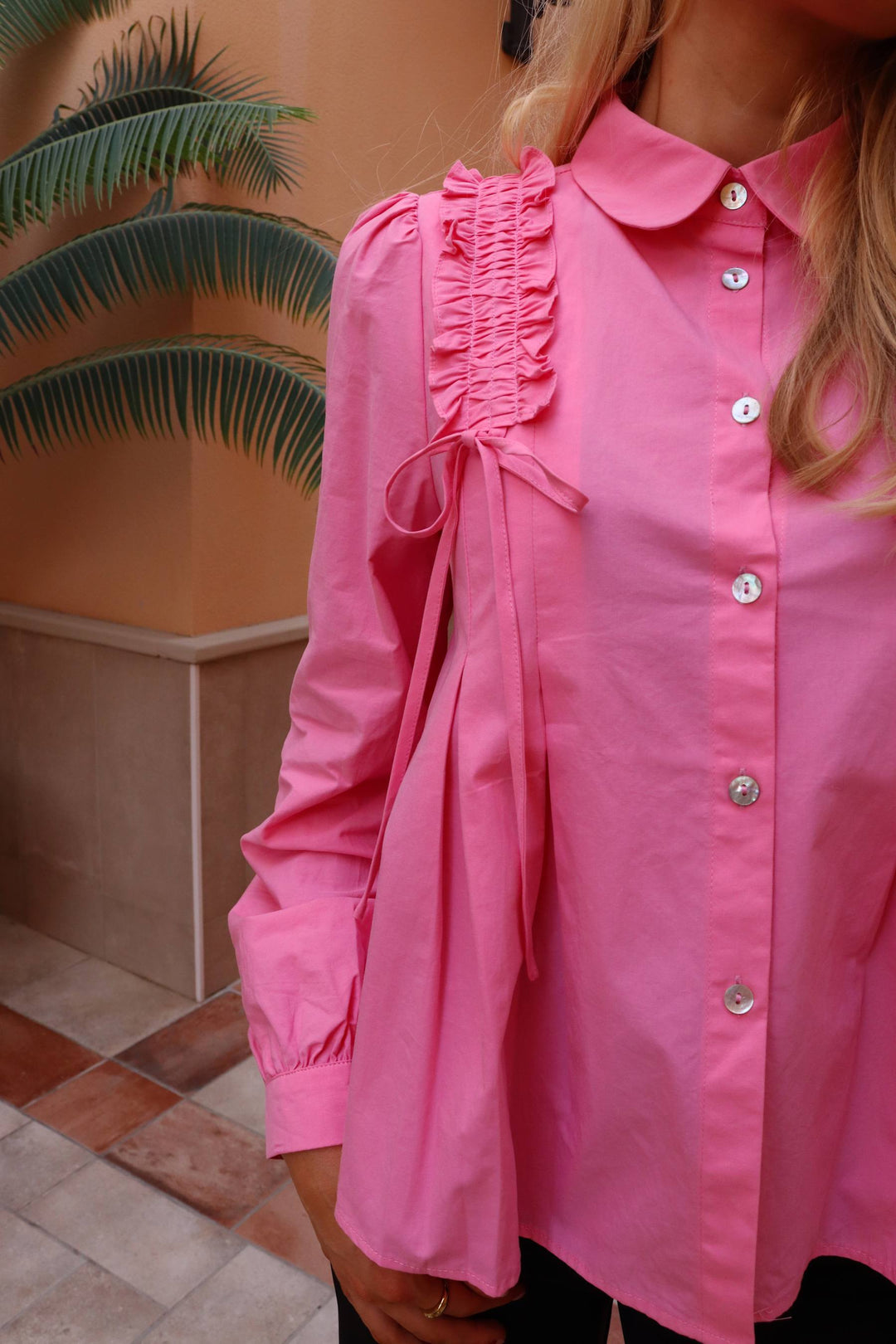 Liberte - Fie Ls Frill Shirt 22308 - Pink