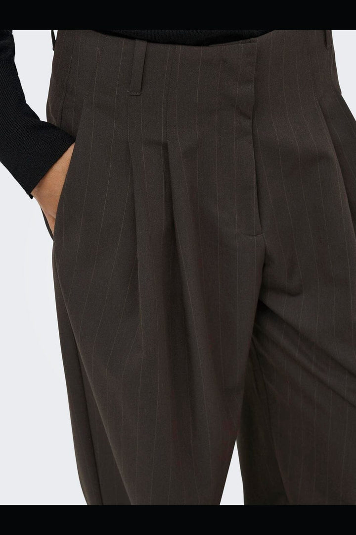 JDY - Jdymadeline Balloon Pant - 5151605 Chocolate Torte Tobacco Pin Stripe