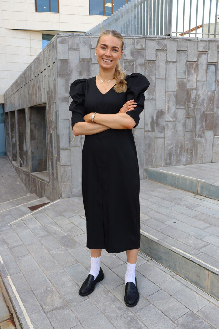 Liberte - Winnie Vneck Dress 22319 - Black