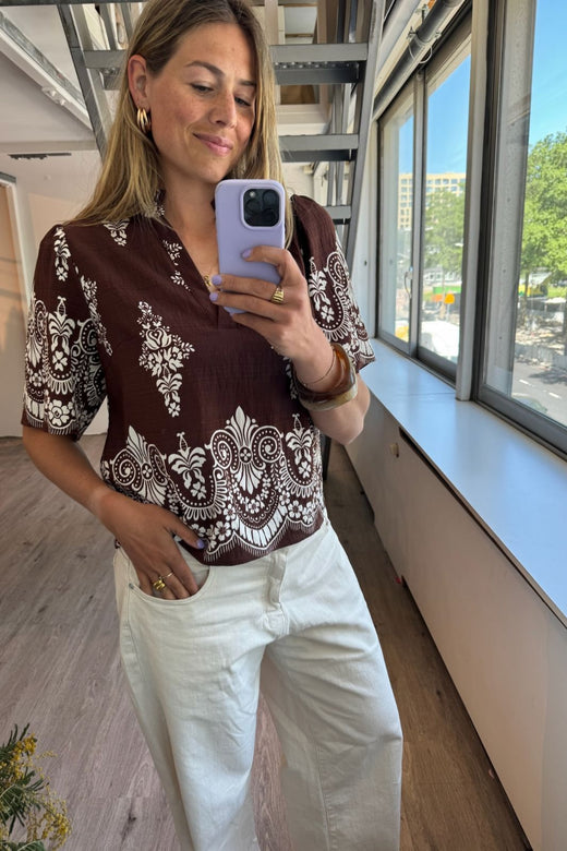 Love & Divine - Love1296-2 18910 - 800 - Brown/Paisley Toppe 