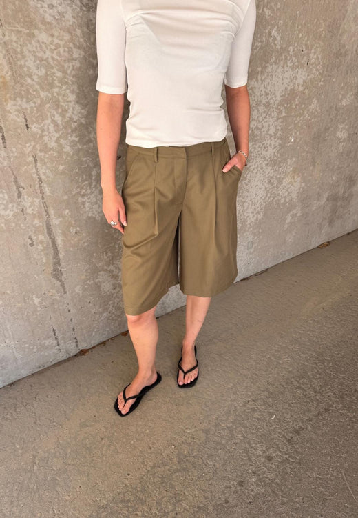 Love & Divine - Love1297 18519 - 207 - Khaki Shorts 
