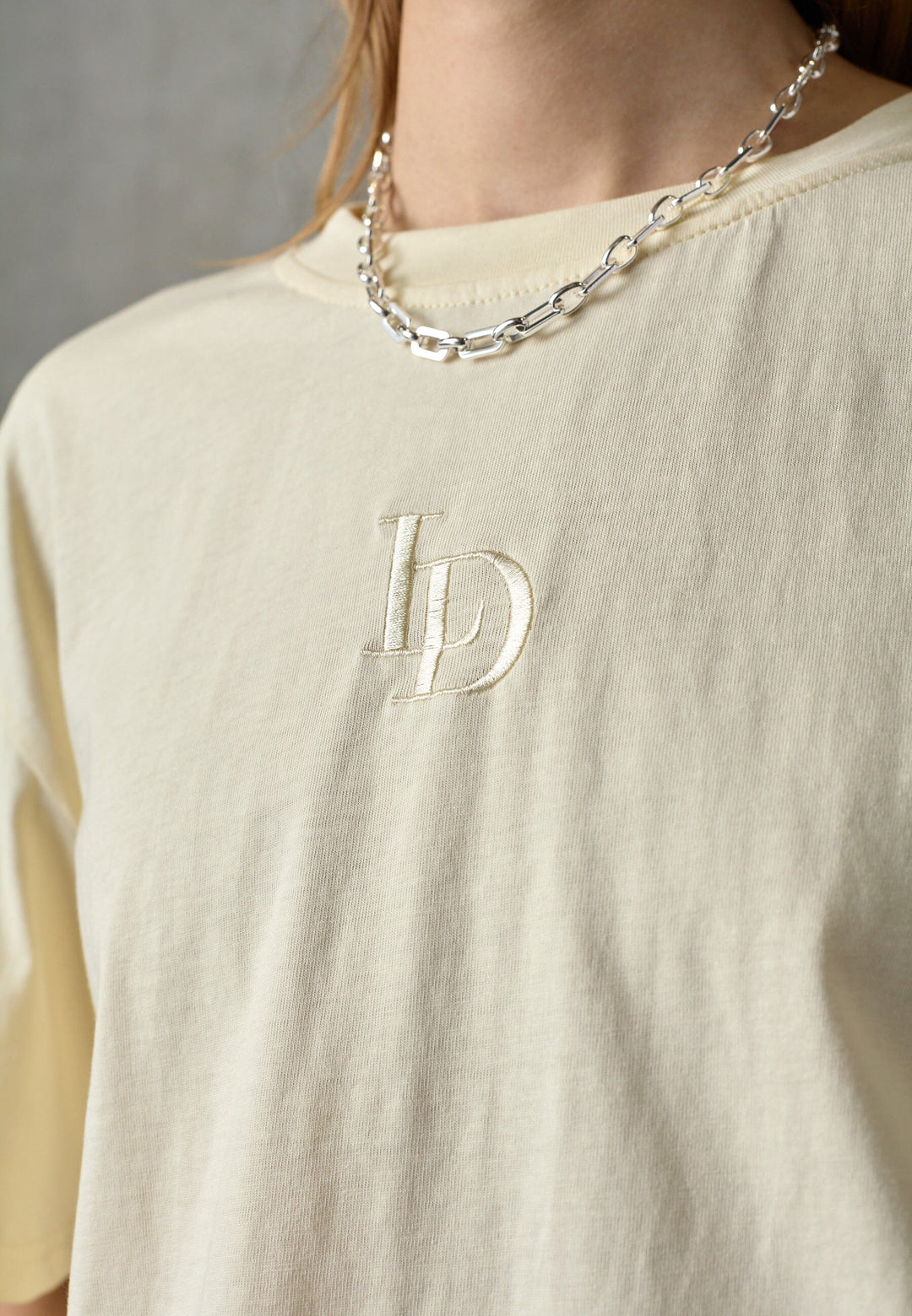 Love & Divine - Love1303-3 19902 - 602 - Butter T-shirts 