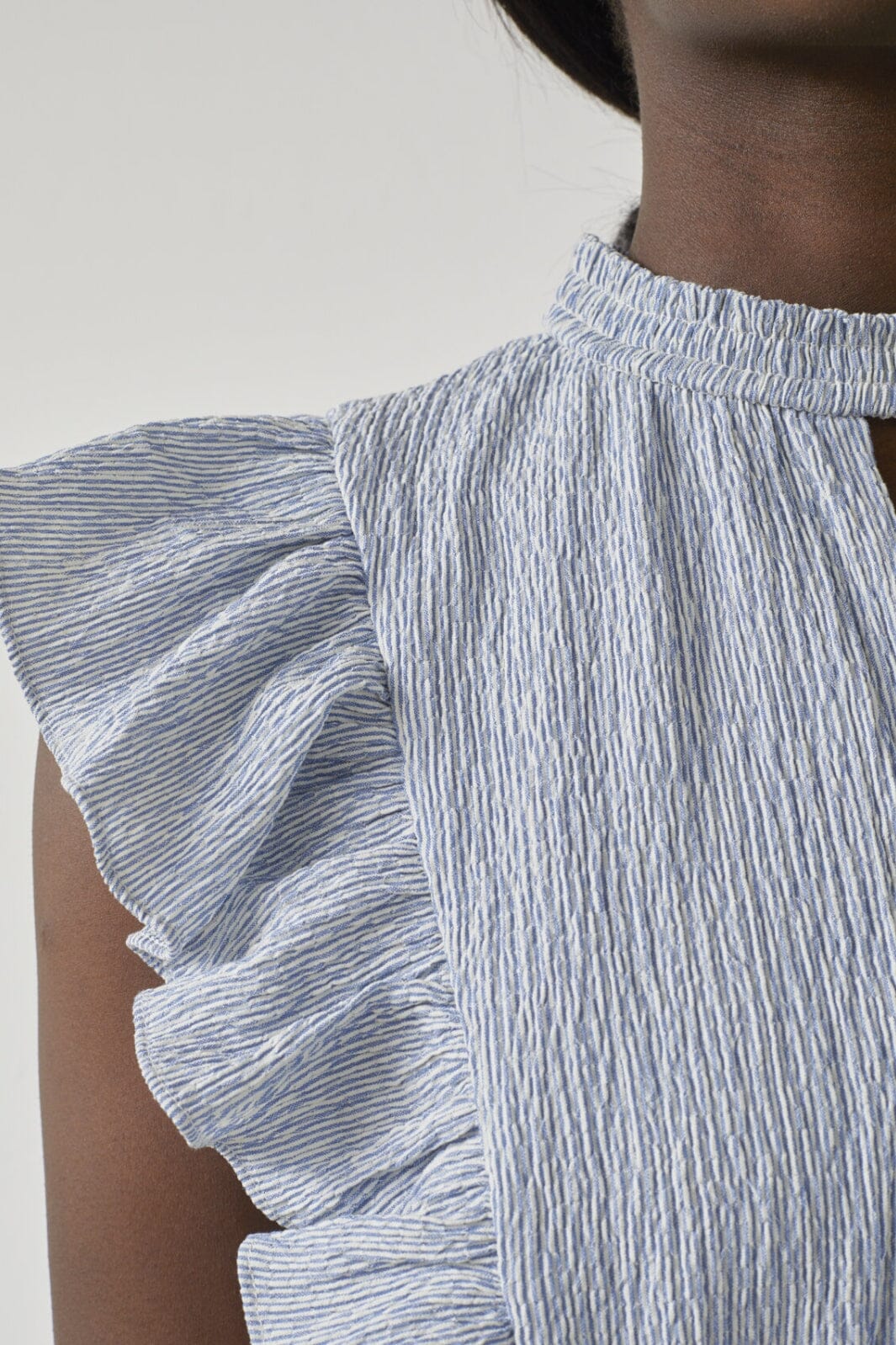 Love & Divine - Love1327 18717 - 832 - Blue/White Stripe