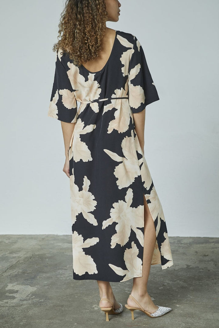 Love & Divine - Love1354 18860 - 815 - Black/Flower