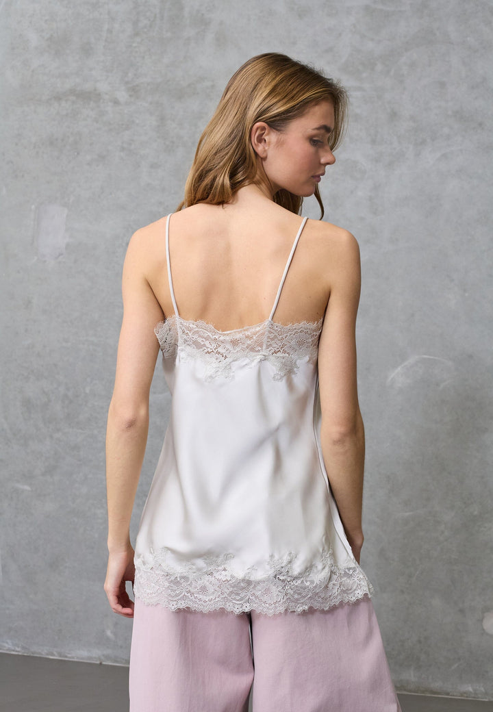 Love & Divine - Love1502 19631 - 117 - Kit Toppe 