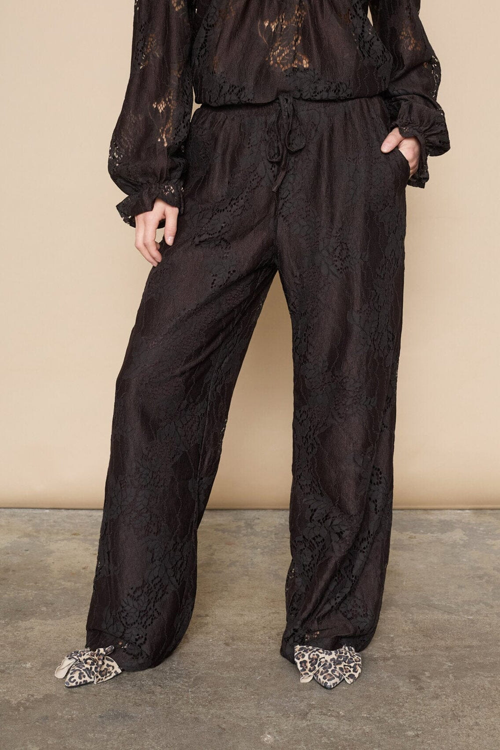 Love & Divine - Love207-41 19270 - 222 - D. Chocolate Bukser 