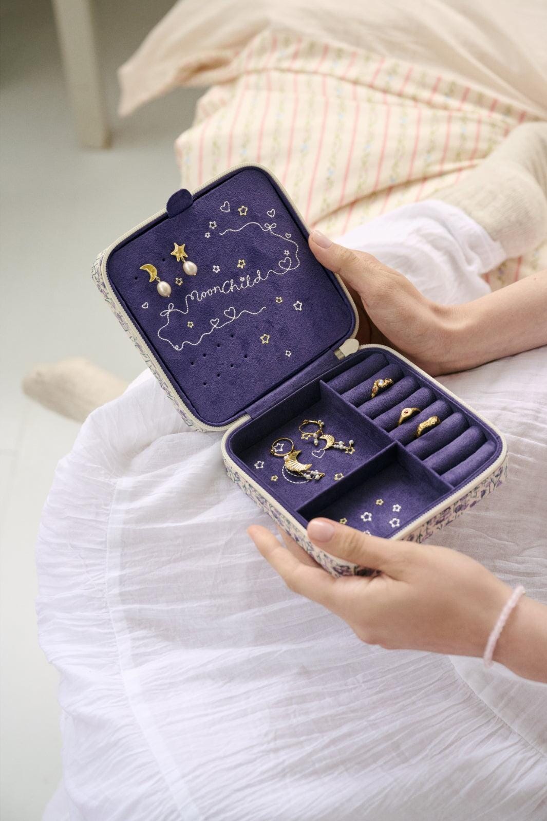 Maanesten - Amelia Jewelry Box 4195 - Sky Purple Heart Accessories 