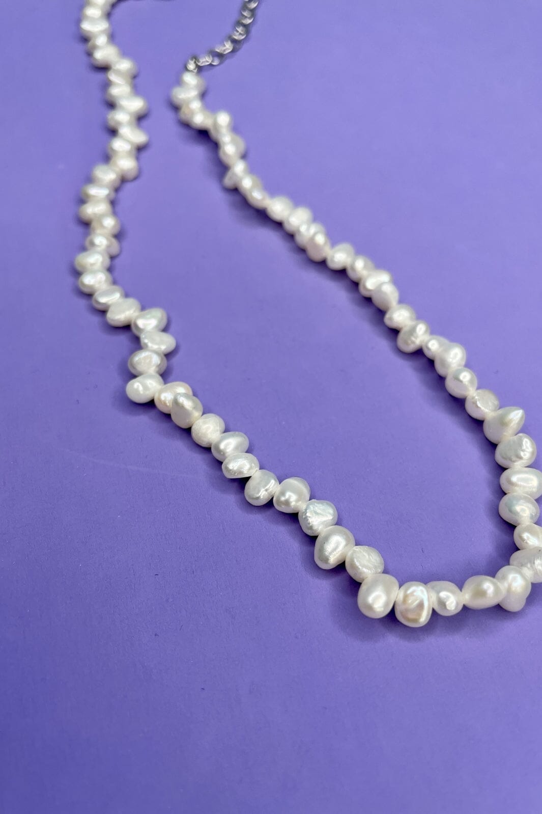 Mellow Moon - Ferskvandsperle halskæde med små perler - Forgyldt Halskæder 