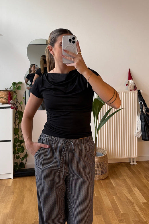 Modström - Himamd Drapy T-Shirt 59050 - 7090 - Black T-shirts 