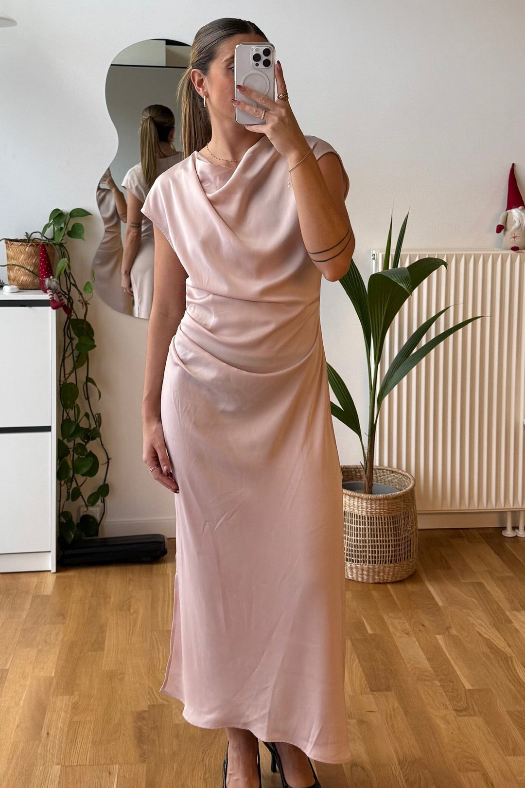 Modström - Tailormd Dress 58386 - 13624 - Peach Whip Kjoler 