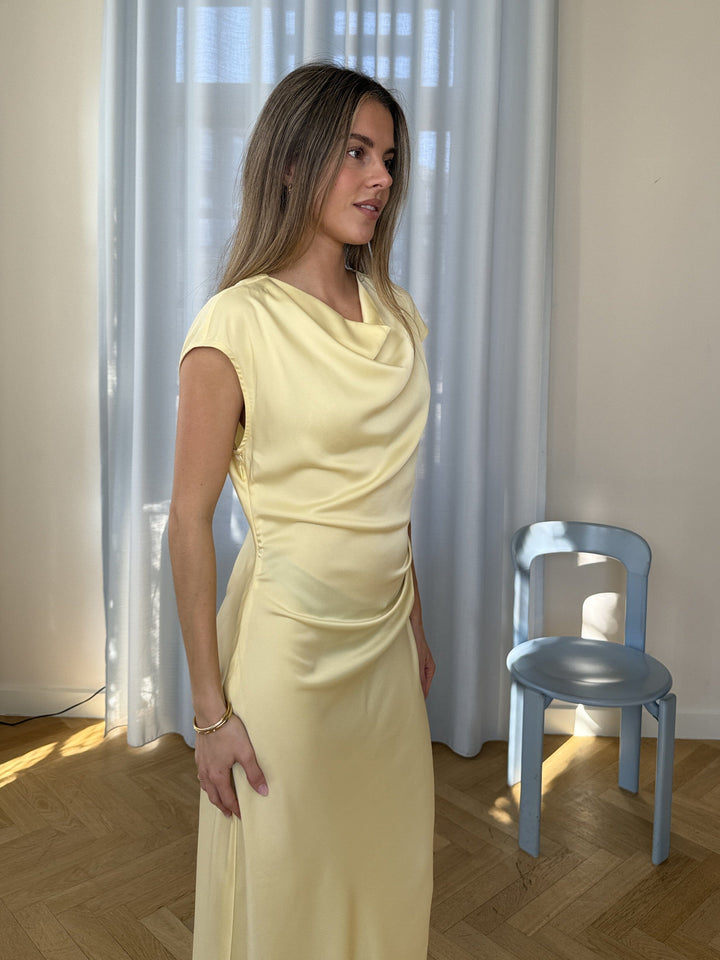 Modström - Tailormd Dress 58386 - 4024 - Double Cream Kjoler 